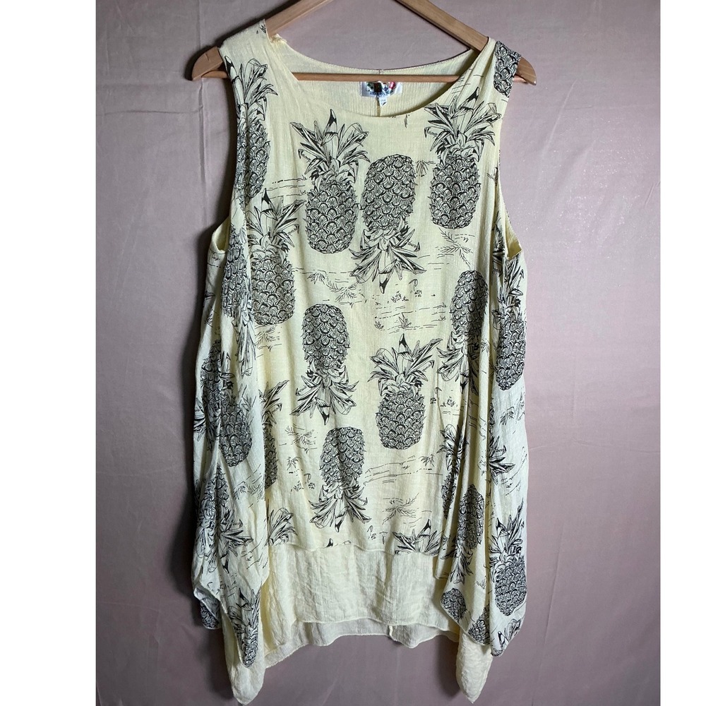 India Boutique Yellow Pineapple Print Sharkbite Hem Tunic Tank Top One Size‎